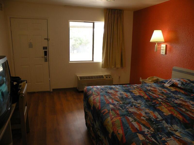 Motel 6-Lancaster, Tx - Desoto - Ланкастър Екстериор снимка