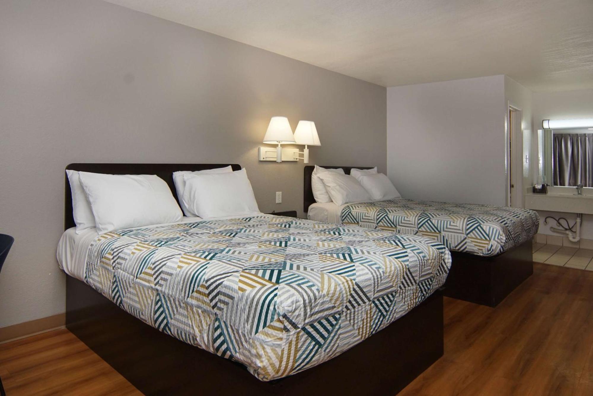 Motel 6-Lancaster, Tx - Desoto - Ланкастър Екстериор снимка
